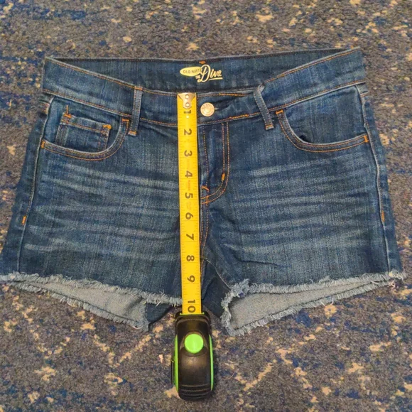 Old Navy Diva Shorts - Picture 4 of 4